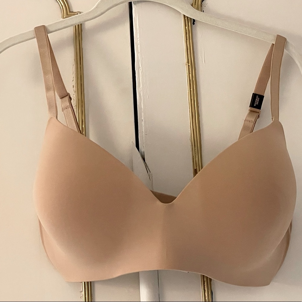 New Victoria secret wireless bra